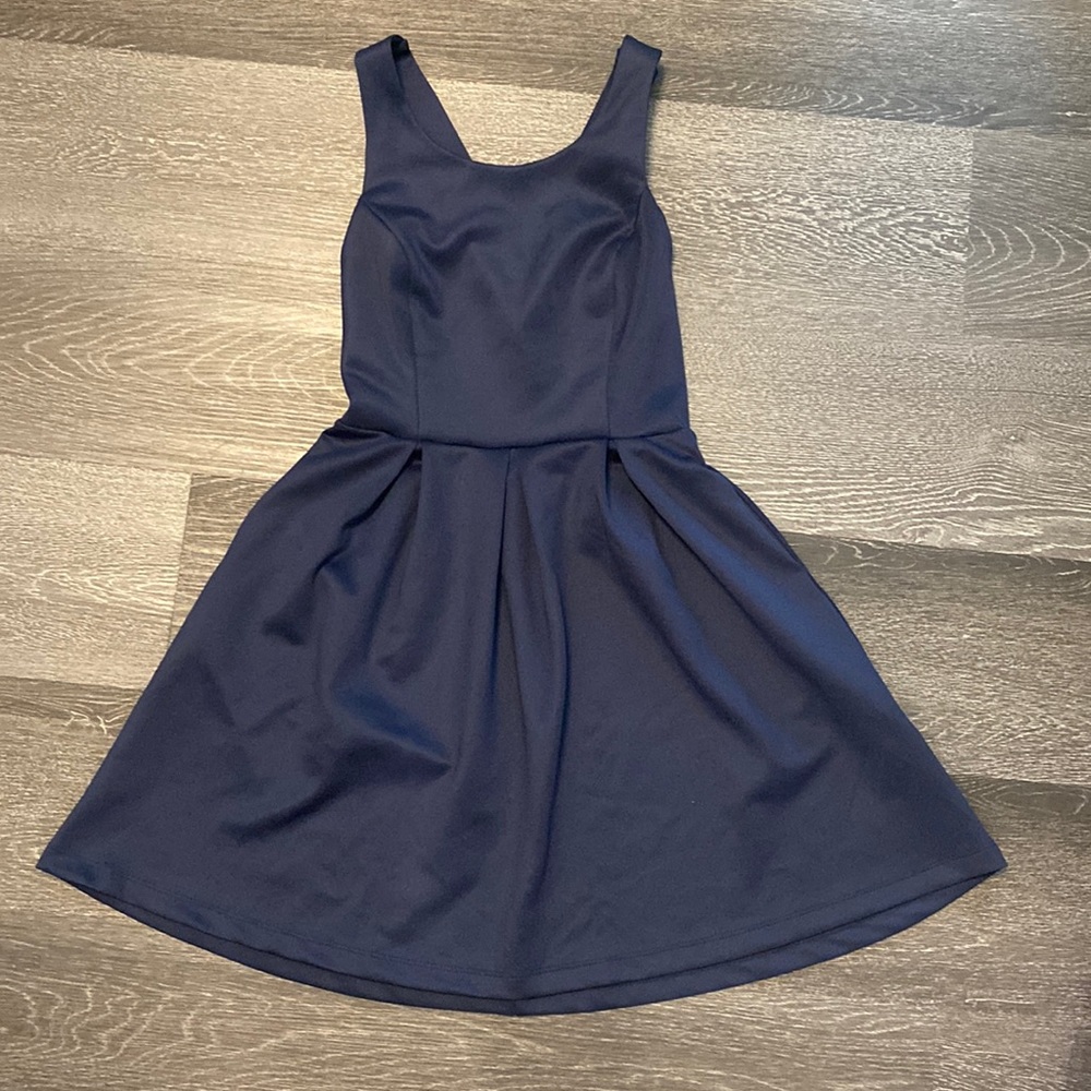 Everleigh open cross back navy dress
